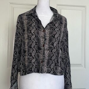 Sneak print formal blouse from Zara size small